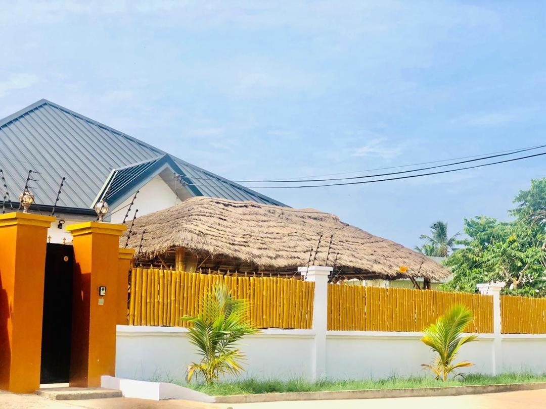 Nana'S Holiday Let Adenta Luaran gambar