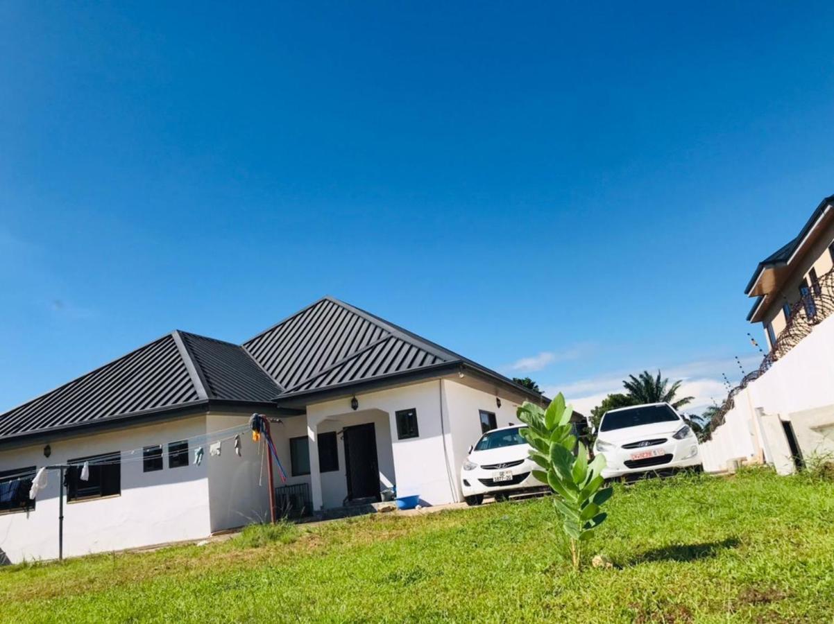 Nana'S Holiday Let Adenta Luaran gambar